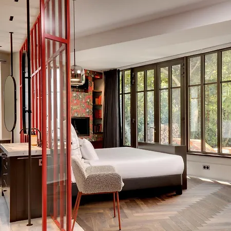 Domaine De La Jasso, Demeure De Grand Luxe Au Pied De La Cité De Carcassonne, Piscines Et Parc Animalier Carcassonne