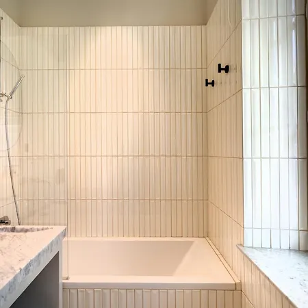 Domaine De La Jasso, Demeure De Grand Luxe Au Pied De La Cité De Carcassonne, Piscines Et Parc Animalier *