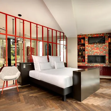 Casa vacanze Domaine De La Jasso, Demeure De Grand Luxe Au Pied De La Cité De Carcassonne, Piscines Et Parc Animalier *