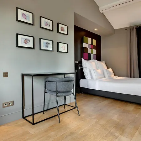 Domaine De La Jasso, Demeure De Grand Luxe Au Pied De La Cité De Carcassonne, Piscines Et Parc Animalier *