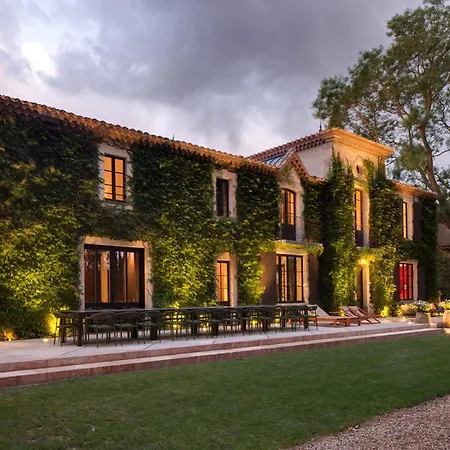 Domaine De La Jasso, Demeure De Grand Luxe Au Pied De La Cité De Carcassonne, Piscines Et Parc Animalier *
